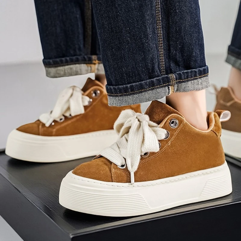 

Men's Retro Fashion Trend Brand Original Flat Mid-top Lace-up Anti-slip Large-sized New High-quality Color-blocked Sneakers