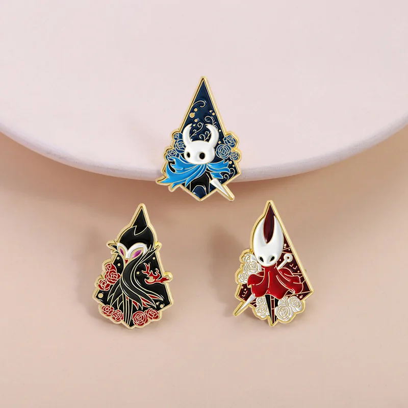 Cartoon Brooches Exquisite Knight Metal Badges Small Gifts Wholesale Lapel Pins for Clothes Backpack Accessories Cap Pin Brooch