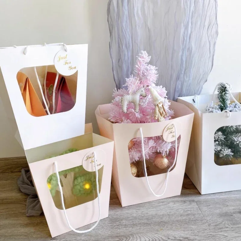 

10pcs Trapezoidal Window Carrying Bag Creative White Gift Flower Packaging Flower Bouquet with Hand Gift Flower Portable Bags