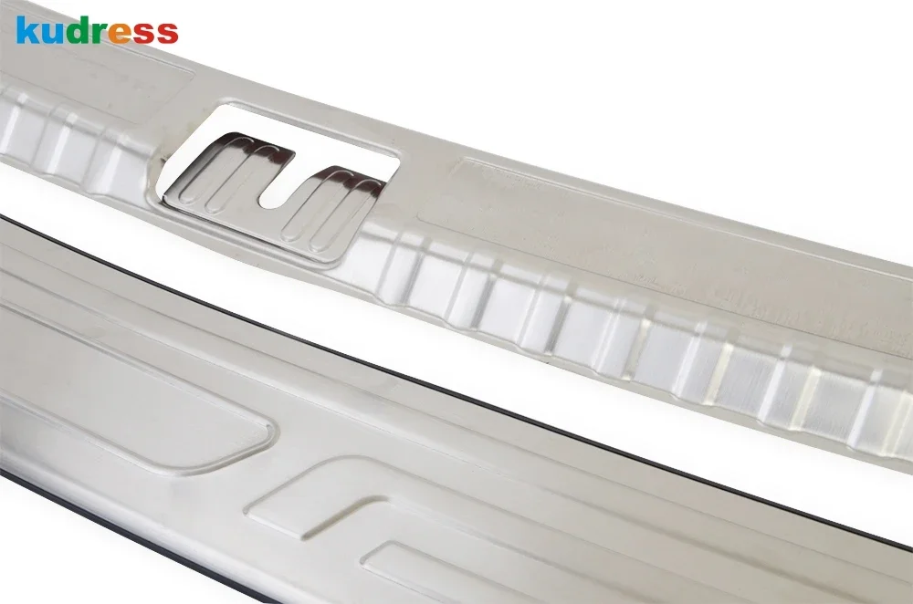 ل Volkswagen VW Teramont Atlas 2017-2021 الصلب الخلفي الجذع الوفير غطاء الكسوة الباب الخلفي عتبة الباب لوحة الحرس الوسادة اكسسوارات السيارات