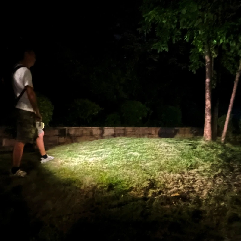 Long Spotlights Lantern Waterproof LED Camping Lantern Plastic Searchlamp