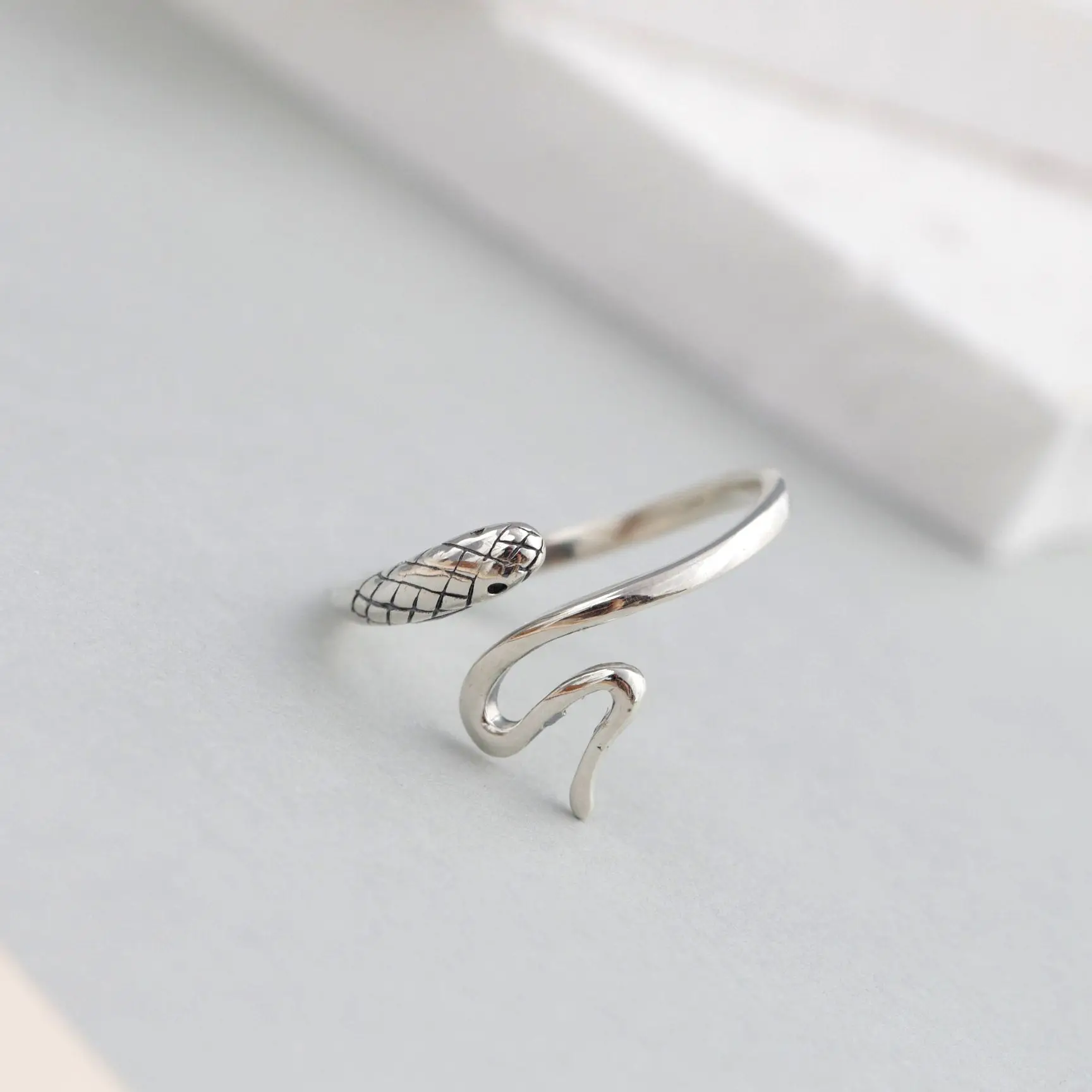

Authentic 925 Sterling Silver Vintage Small Snake Rings Handmade Fine Jewelry Creative Minimalist Design Open Adjustable Rings