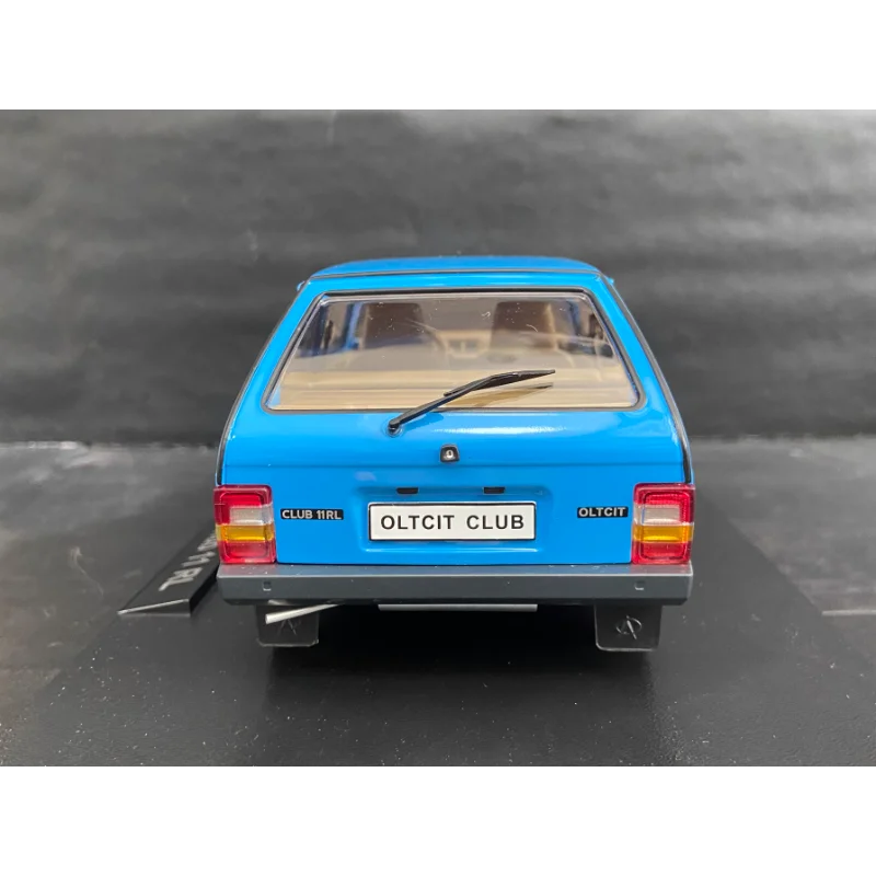 다이캐스트 Triple9 1:18 스케일 시트로엥 Alt 1992 Oltcit Club 11 RL 합금 자동차 모델 Collectible Toy Gift 기념품 디스플레이 장식품