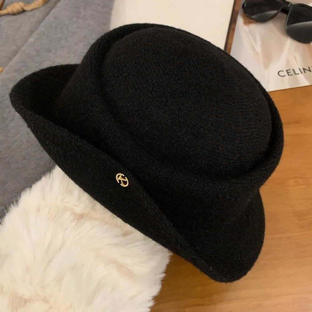 

Retro Curled Top Hats Velvet Solid Color French Beret Soft Winter Warm Fisherman Hat