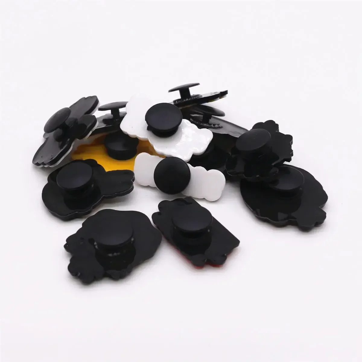 1 Pcs Old Friends Shoe Charms Accessories Garden Shoes Upper Decorations Cute Sofa Cat Lobster Goose Clogs Pins Unisex Fun Gifts image 5