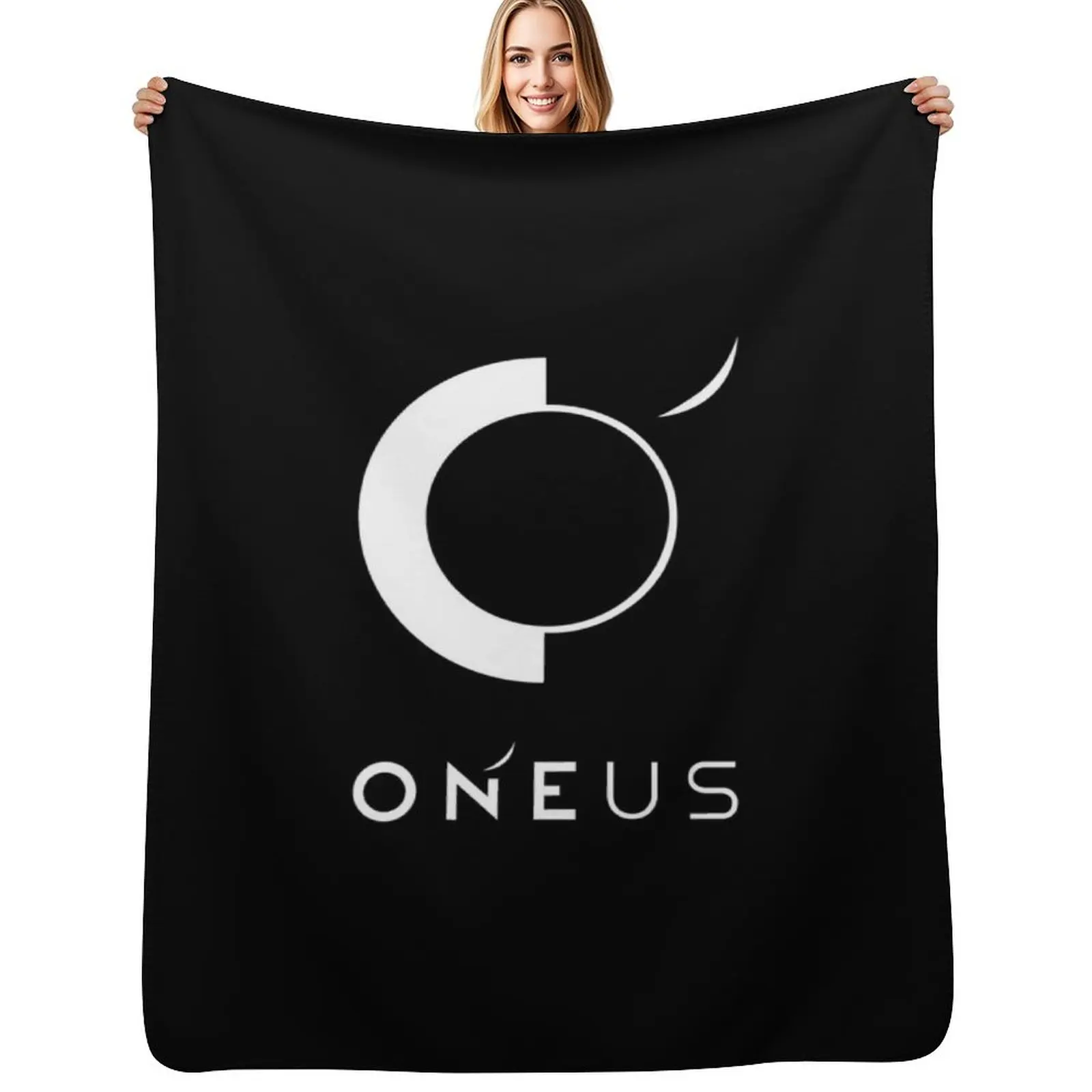 

KPOP BOY GROUP ONEUS LIGHT US Classic T-Shirt Throw Blanket Fade Resistant Durable Throw Blanket