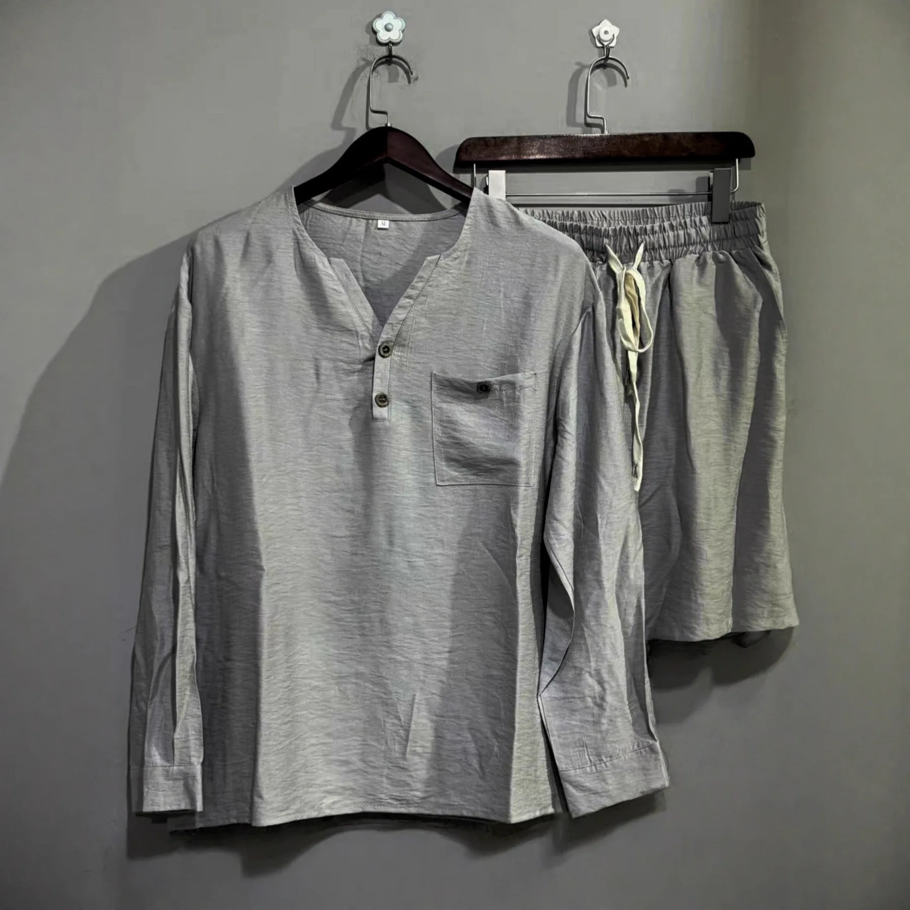 Mann Zwei Stück Set 2025, Neue männer Einfarbig Langarm T-shirt Shorts Set Leinen Strickjacke Casual Lose Kurze lange Ärmel Shirts