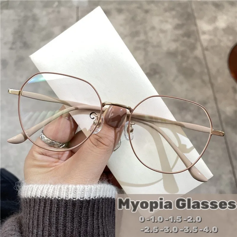 

Fashion Finished Myopia Glasses Ladies Unisex Fashion Square Frame Eyewear lightweight Blue Light Blocking Eyeglasses for Women