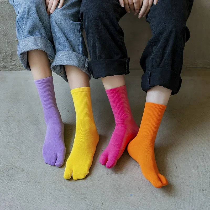 

5 Pairs Women Socks Two Finger Toe Socks Split Toe Cotton Four Seasons Medium Tube Colorful White Black Pink Cute Socks