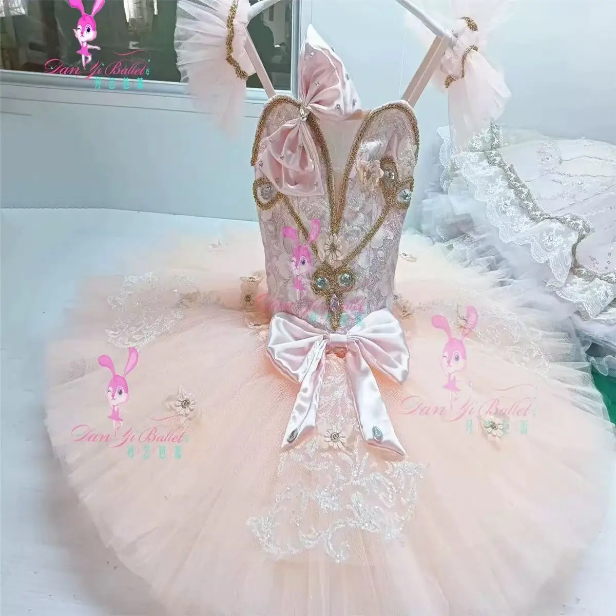 Danyi simple Children's Ballet Meat Pink Fairy Doll dress tutu Professional customized performance Competition suit