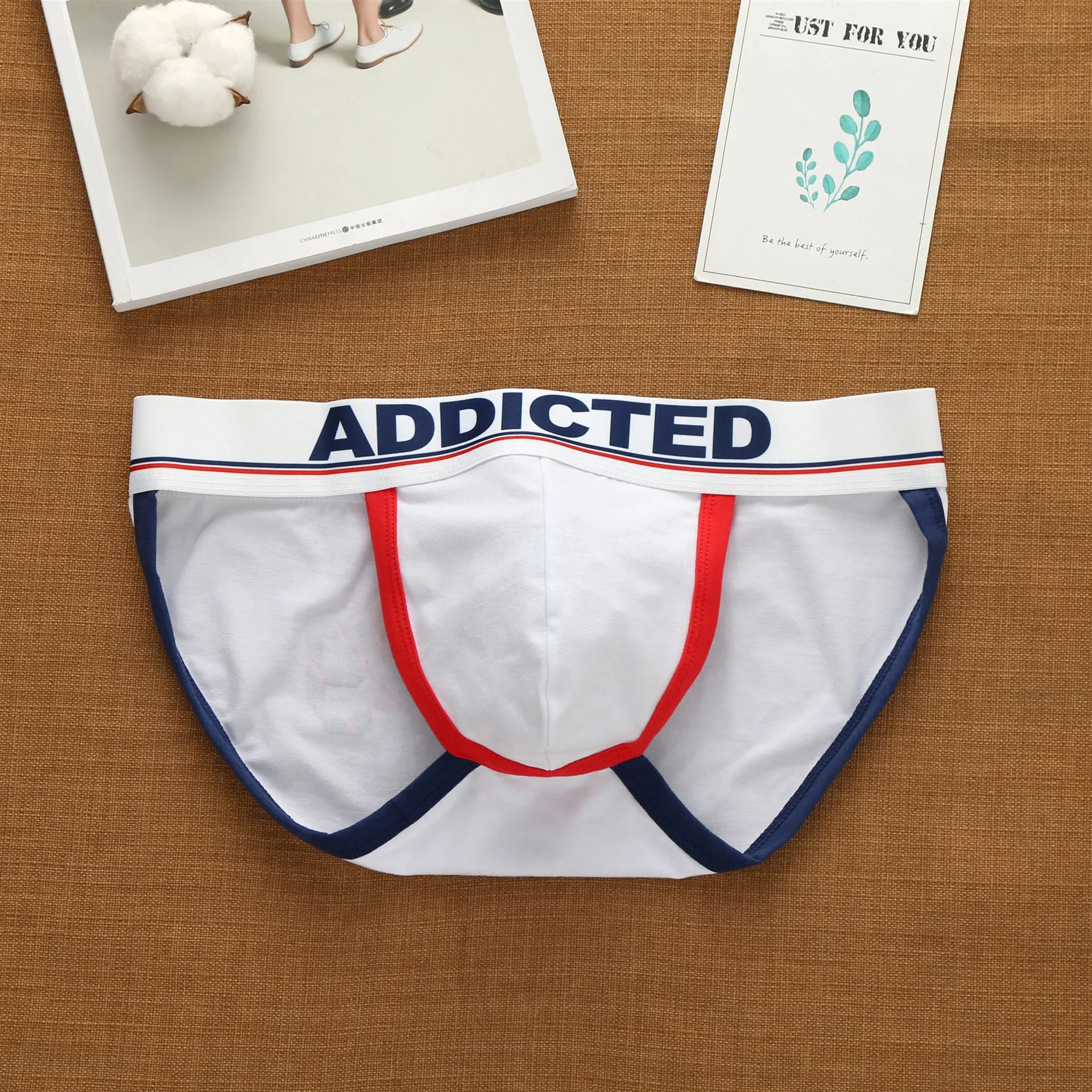 Addicted men's sexy underwear with high cross letters and low waist fashion loose cotton tide Korean briefs