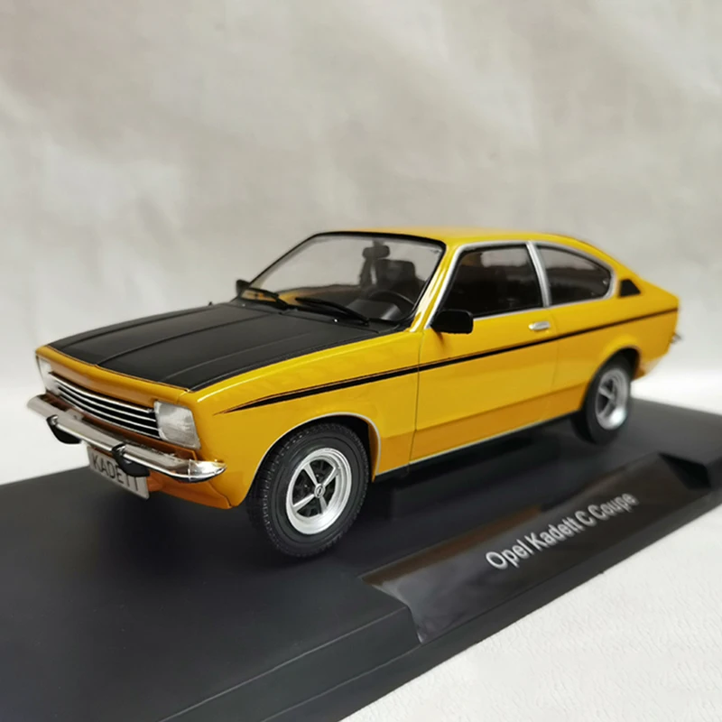 

1:18 Scale OPEL Kadett C Coupe Car Simulation Alloy Car Model Diecast Toy Collectible Ornaments