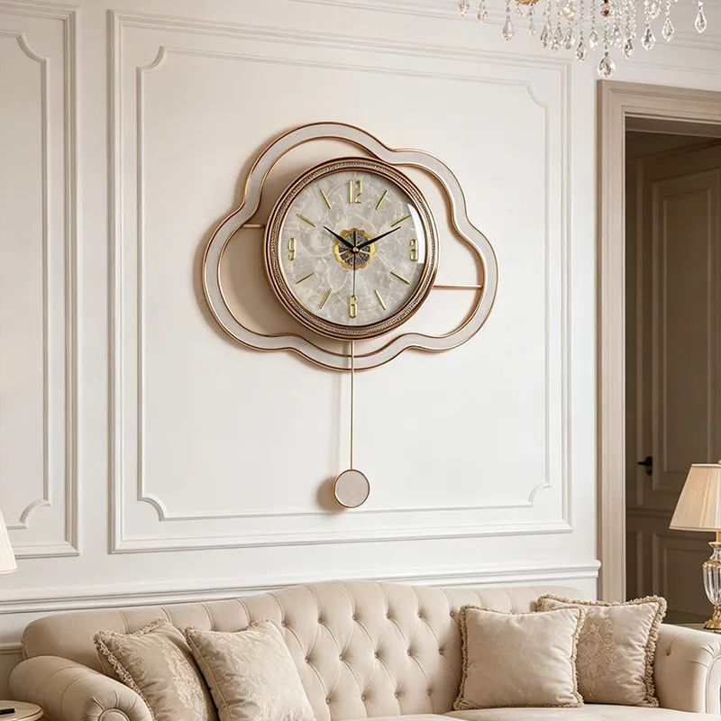Luxury Design Alloy Sway Wall Clock Modern Living Room Mute Clock French Style Restaurant Bedroom Creativity Watch Home Decor