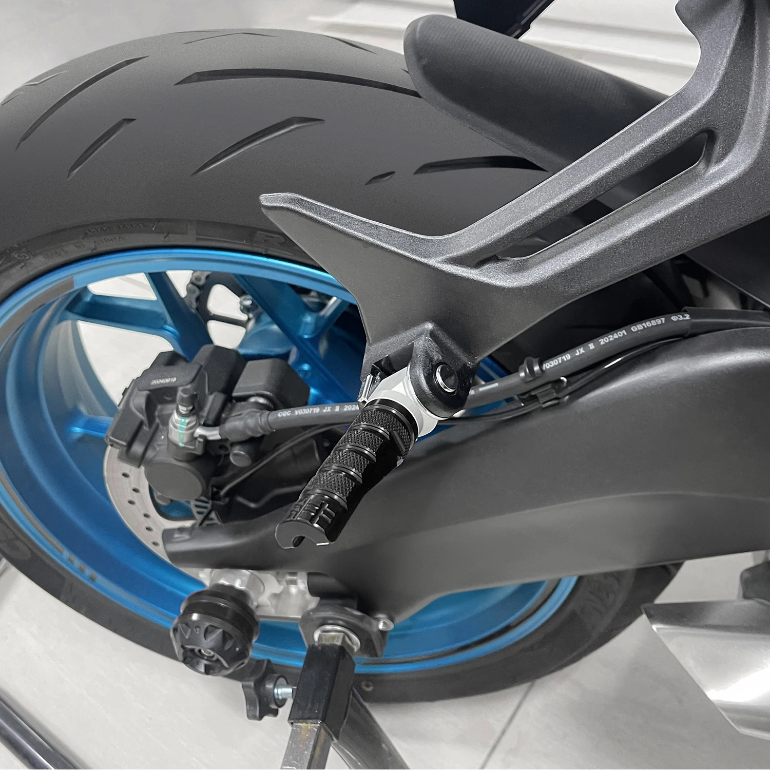 Motorcycle Accessories For hornet cb750 CB750 HORNET 2023 2024 2025 Aluminum Rear Foot Pegs Footrest Passenger Footpegs #4