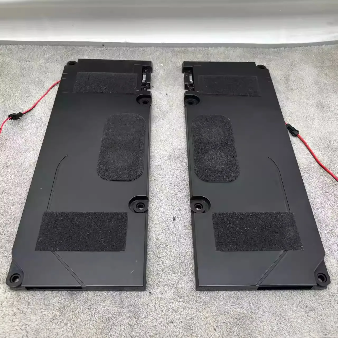 مكبر صوت GHXAMP Premium رفيع للغاية ثنائي الاتجاه |   هاي فاي / مسرح منزلي قابل للتركيب على الحائط بنفسك (6 أوم، 20 وات، 40*15*1.5 سم) 2 قطعة