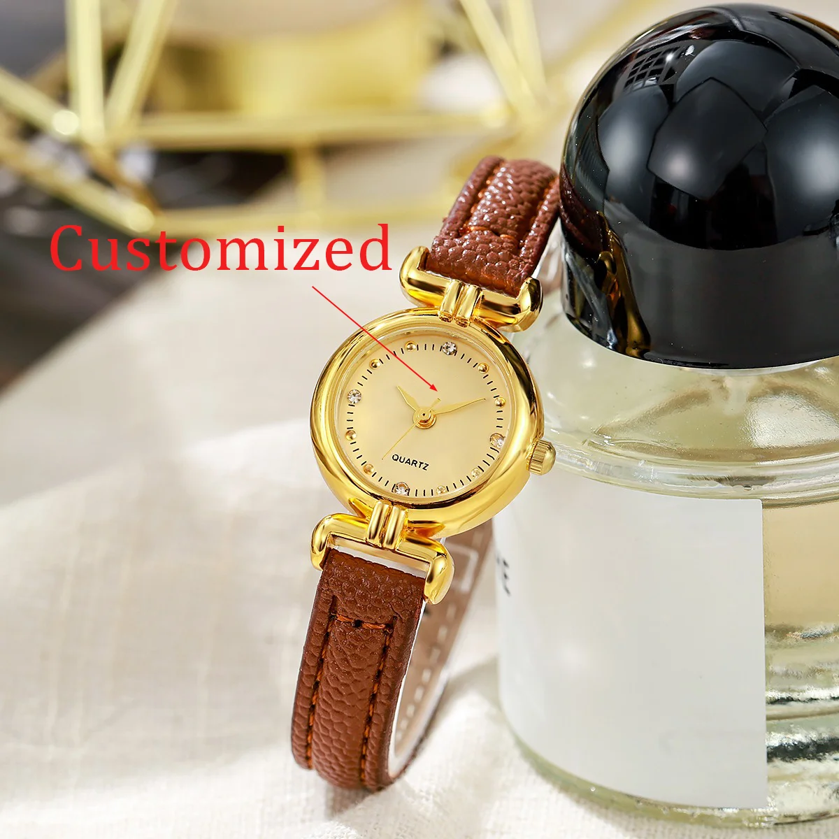 นาฬิกาผู้หญิง นาฬิกาสไตล์ย้อนยุคระดับไฮเอนด์ นาฬิกาสายควอทซ์โรมันเฉพาะและเป็นส่วนตัว สามารถปรับแต่งได้