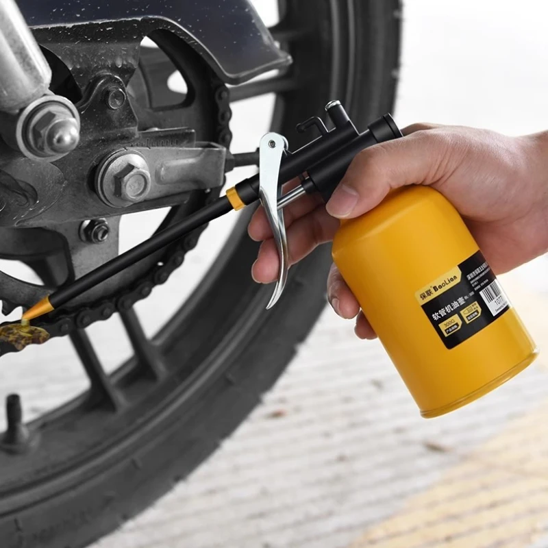 Oil Can Lubrication Metal High Pressure Pump Grease Guns Car Oil Pot Bottle Car Repair Tool 250ml 300ml