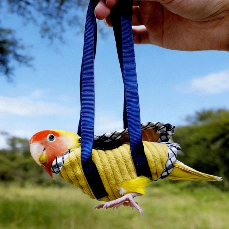 

Adjustable Strap Parrot Carrier Bag Breathable Birds Walking Harness Birds Anti-Escape Outdoor Walking Bags for Small Pet Birds