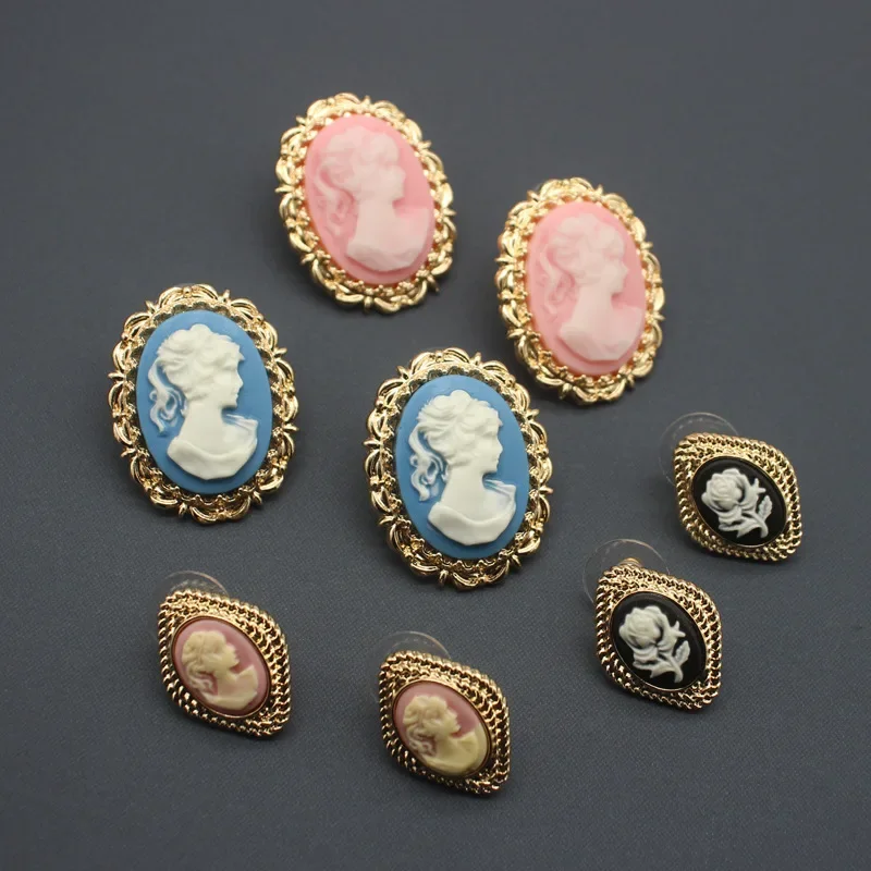 

Vintage Antique Beauty Head Portrait Stud Earrings for Women Court Baroque Western Antique Stud Earrings Jewelry Accessories