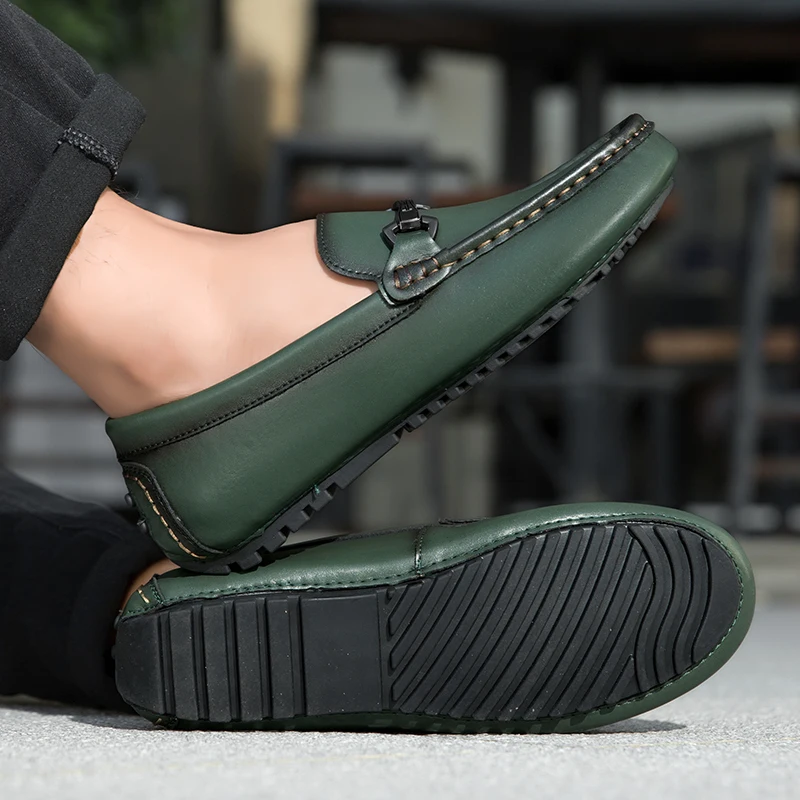 

Fashionable Korean Version Low Cut Bean Shoes Branded Business Dating Men's Leather Shoes Flat Bottomed Comfort Walking Loafers