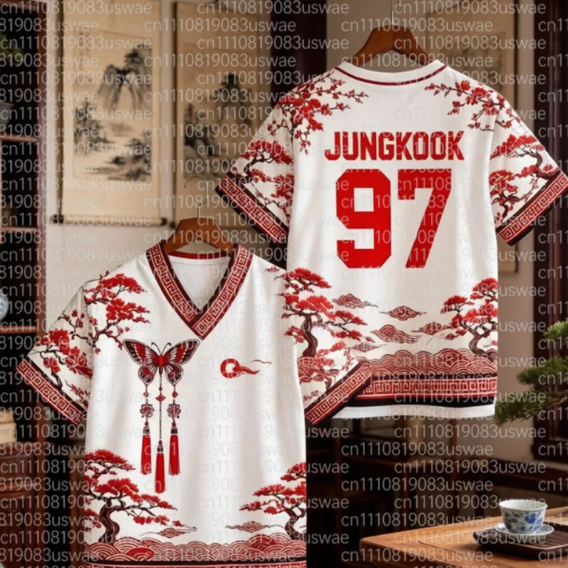 Summer Men's T-shirts Summer Outdoor Fashion Sports V-neck Short Sleeved Top Fitness Running Sports Shirt Men's Clothing