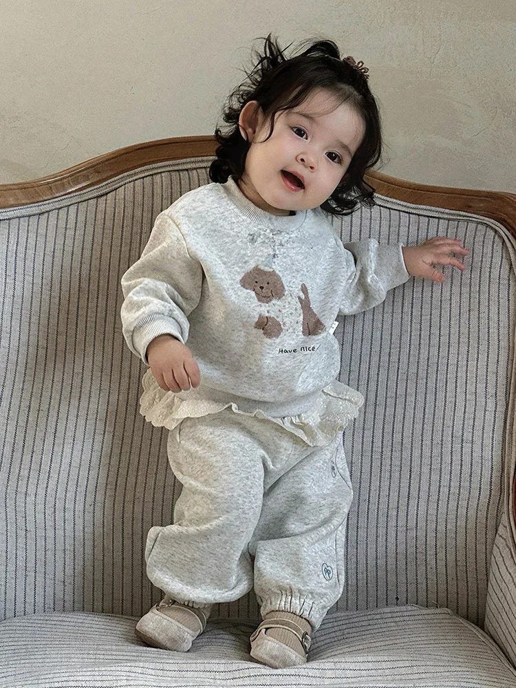 

Girls' Autumn Outfit Set2025New Stylish Baby Girl Sweatshirt and Pants Two-Piece Set aClass