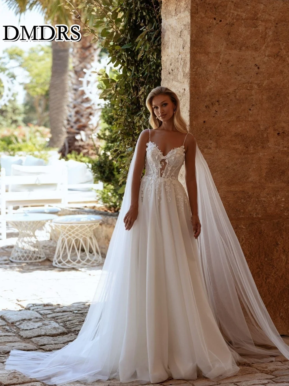 

Elegant Spaghetti-Strap Wedding Dresses Classic Appliquéd Bridal Gowns Formal A-Line Floor-Length Wedding Gowns Vestidos De Novi