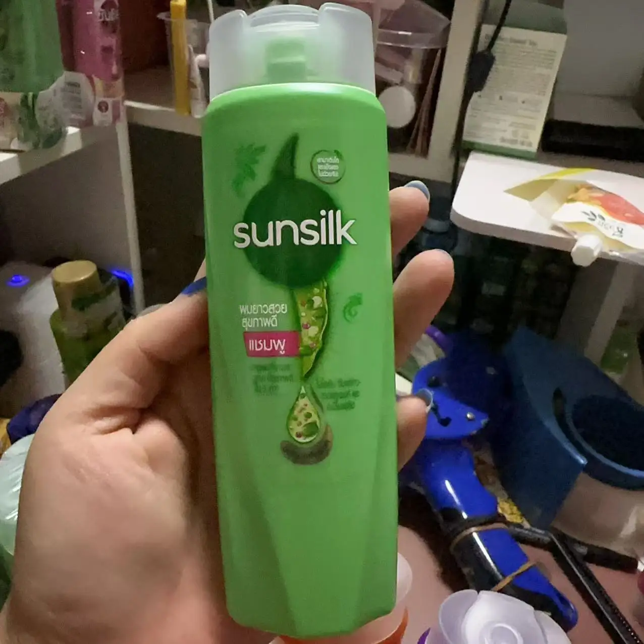 Thai SUNSILK Shampoo 120ml Travel Size, Volumizing & Oil-Control, Lightweight & Fragrant Cleansing for Bouncy Hair