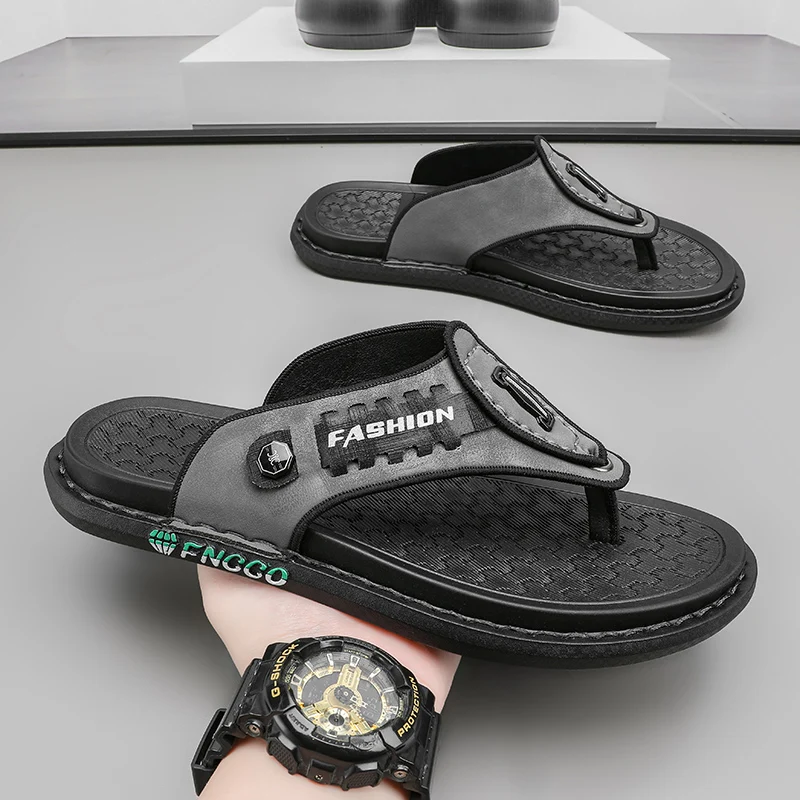 Summer Hot Selling Men's Slippers Comfortable Flat Bottom Wear-resistant Flip-flops Fashion Non-slip Slippers Footwear Summer 44