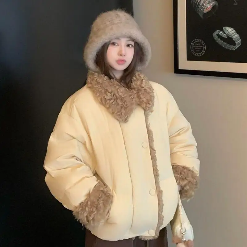 Gewatteerde damesjas Outdoor Dagelijks gebruik Koreaanse retro bontkraag Gesplitst katoenen jas voor dames Winter Nieuwe stijl Los dik