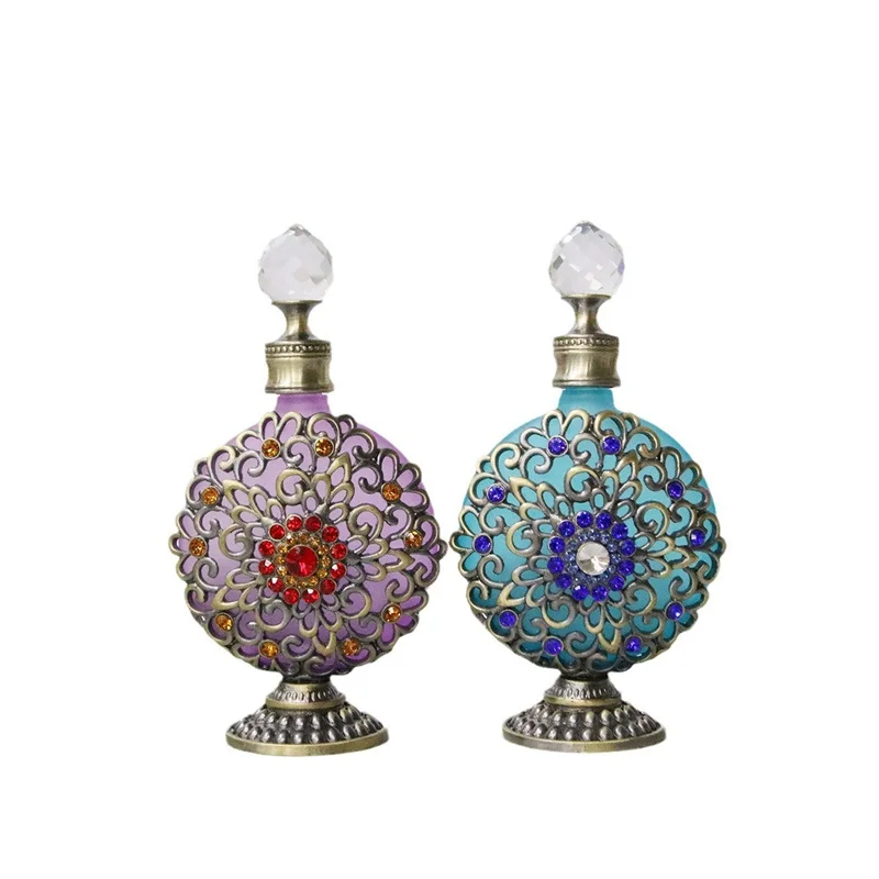 60pcs 30ml/1oz Arab Dubai Round Vintage Diamond Setting Metal Perfume Bottle Refillable Glass Essential Oil Bottles