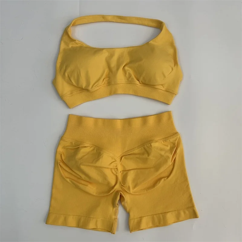 Yoga Shorts Set Naadloze Yoga Set Workout Scrunch Shorts Sets Halter Sportbeha Scrunch Shorts Fitnesskleding Gympak - afbeelding 1
