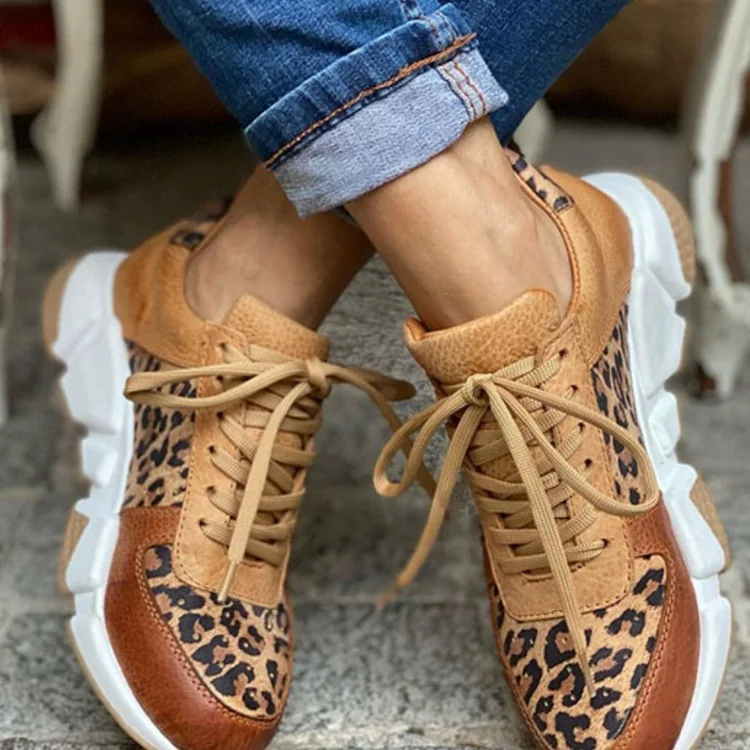 New Thick-soled Round Toe Low-top Leopard Print Women\'s Singles Cross-large Stitching Lace-up Sneakers