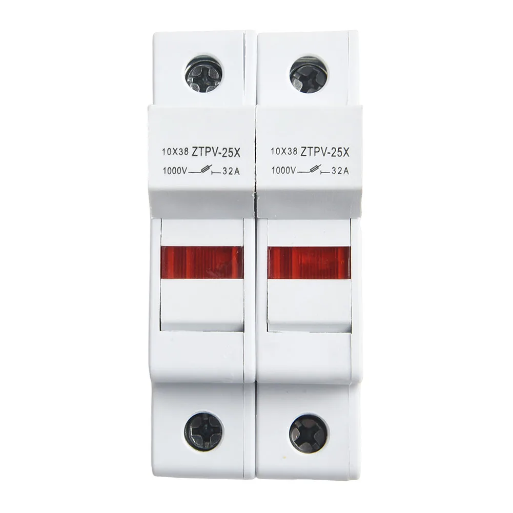 Portafusibile 2P Fusibile 1000 V CC Design compatto per installazioni Alta capacità di interruzione 33 kA CC per sistemi solari fotovoltaici