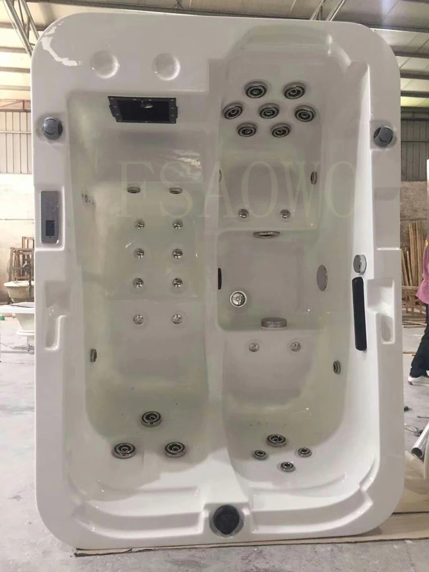 3 Person Hot Tub Portable Bathtub Hot Tube Outdoor Inflatable Bathtub Acrylic Prefabricated Hot Tub Spa Massage