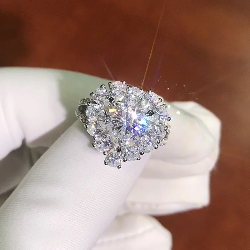 Flashy heart-shaped CZ zircon love diamond full-cut ladies' fashionable engagement ring, 925 silver, anniversary gift