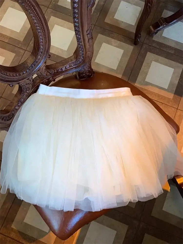 Ballet Dream Series Sweet Girl Mesh Half Skirt Puffy Short Skirt A-Line Pumpkin Pants Anti-Light Walking  Skirt for Ladies