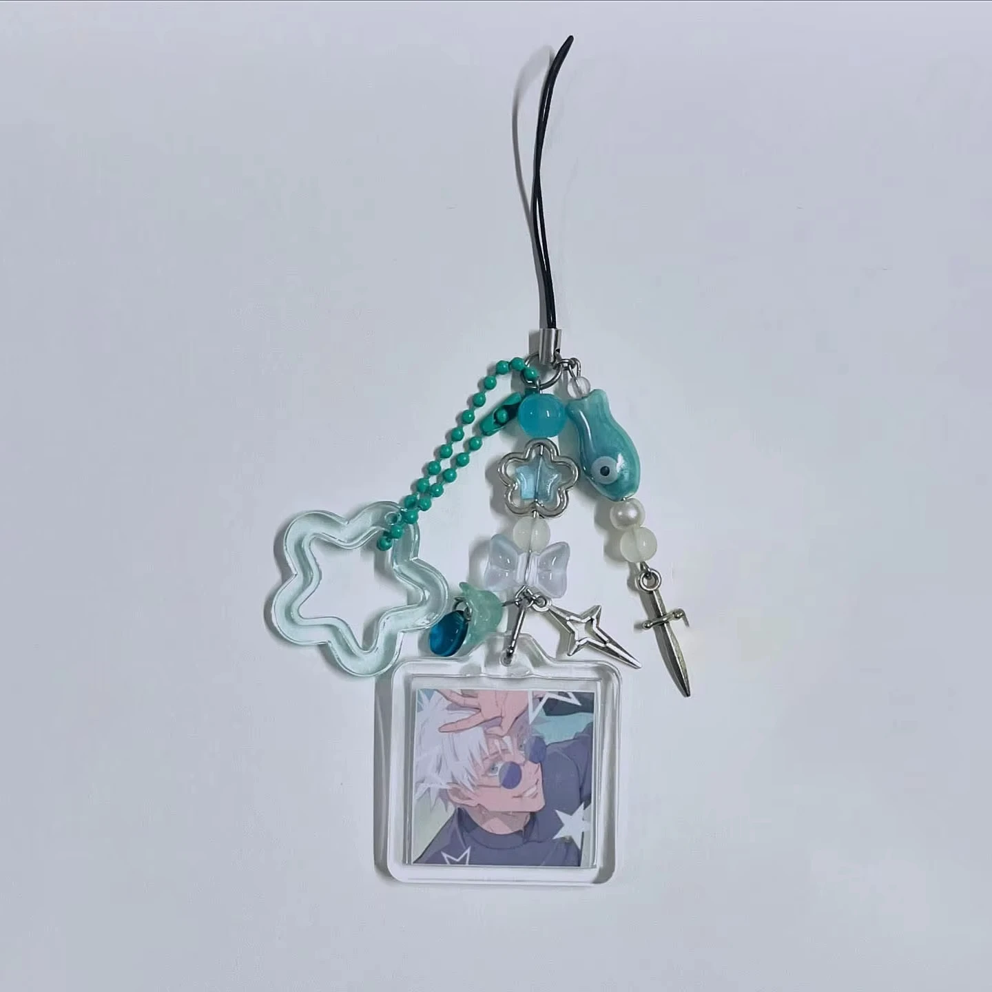 Y2K Handgefertigtes Perlen-Handyband Nanami Kento Choso Fushiguro Toji Quadratischer Acryl-Anhänger Schmetterling Stern Perlen Anime-Fan-Geschenke – Detail 4