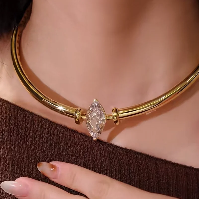 

BELLUX 925 Sterling Silver Gold Plated Marquise Cut Synthetic Zircon Choker Necklace Collar Minimalist Luxury Party Jewelry