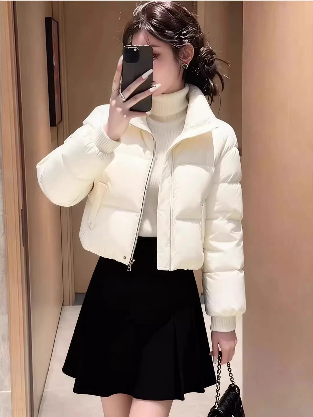 Trendy White Short Cotton Jacket Women's 2025 Winter New Style Warm Bread Korean Version Straight Tube Shape Zipper Closure