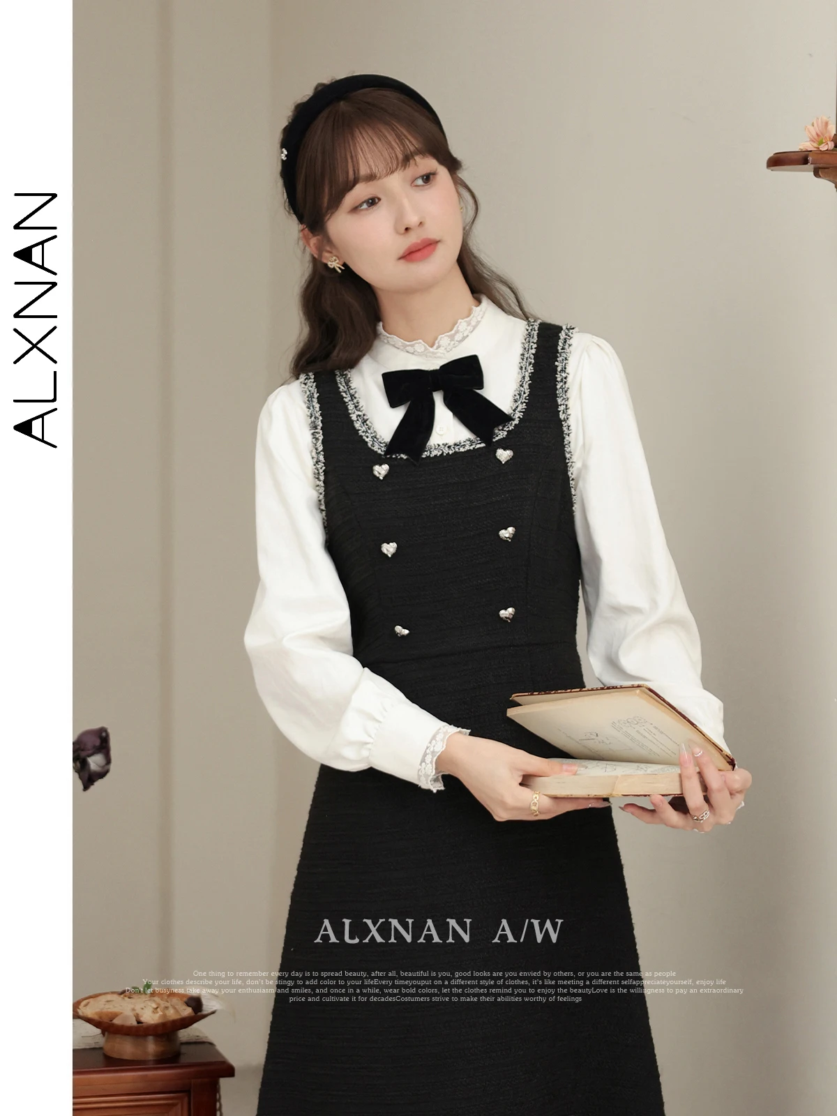 

ALXNAN Black Fashion Straps Dress for Women 2024 Autumn Casual Square Collar Sleeveless Midi Dresses Female Clothing LXN32386