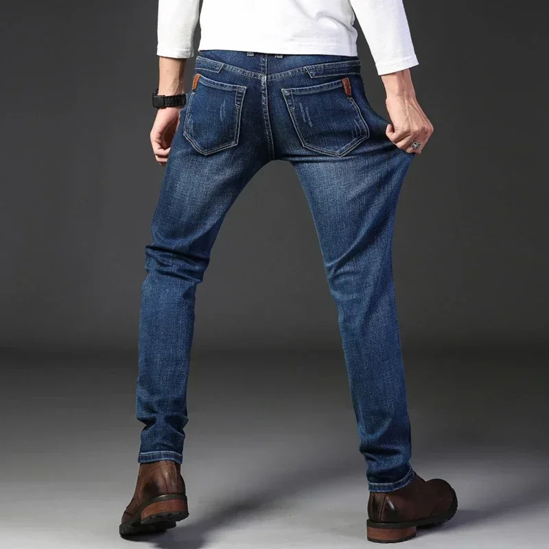 2024 primavera autunno uomo blu classici Jeans larghi dritti Business Casual cotone elasticizzato pantaloni in Denim pantaloni neri di marca maschile