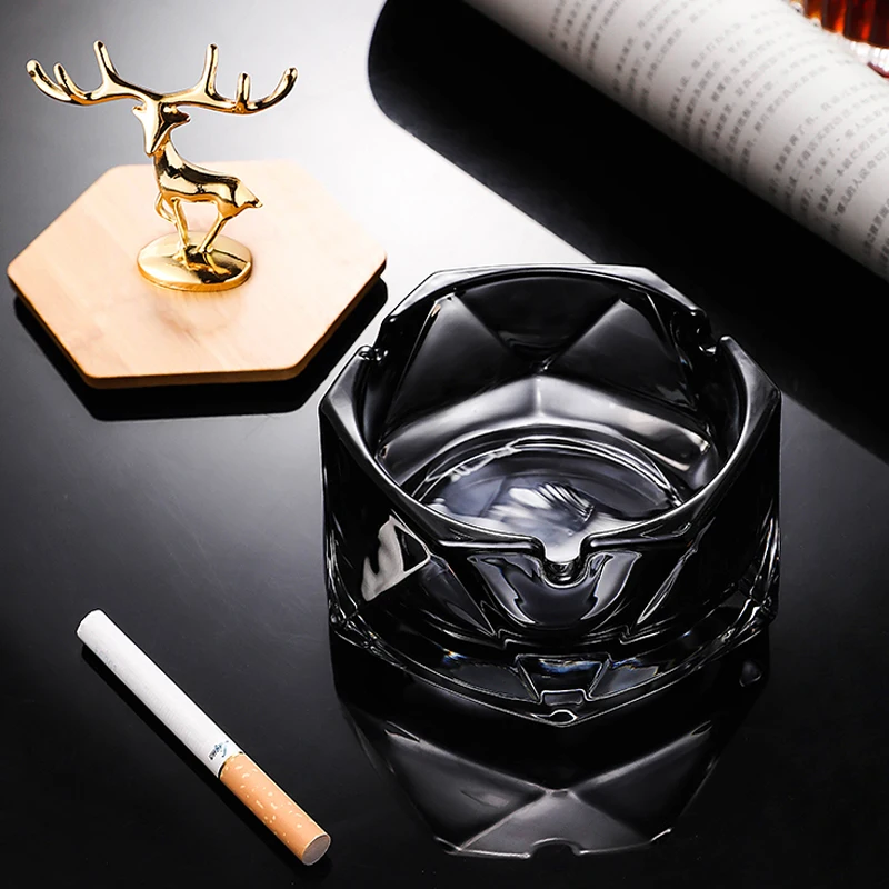 Household Crystal Glass Ashtray with Cover To Prevent Fly Ash Luxury Trend Living Room Decoration Office Decoration Elk Ashtray