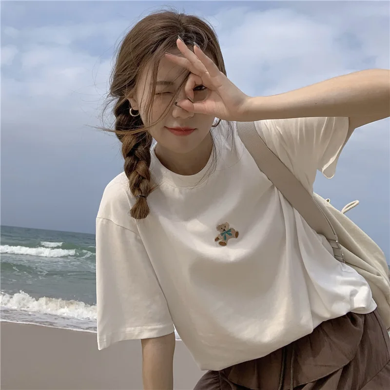 

Cotton Embroidered Summer Loose Short SleeveTT-Shirt for Female Students Casual Korean Style Simple CoupleINSWomen's Top Blouse