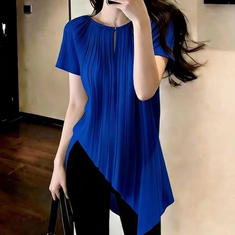 French petty bourgeoisie chic pleated shirt women's 2026 new summer shirt unique, beautiful and super good-looking shirt