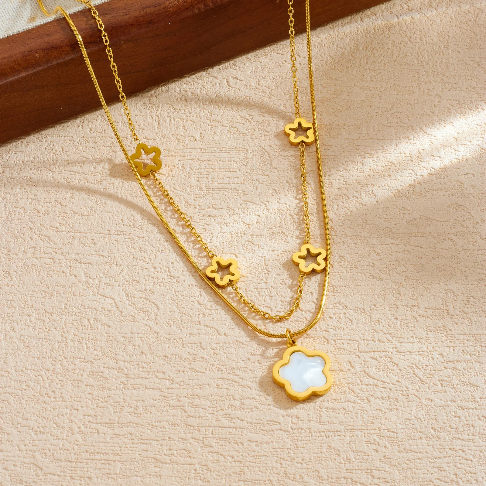 Stainless Steel White Shell Five Leaf Flower Hollow Flower Double layer Necklace Lady Classic Non-fading Jewelry