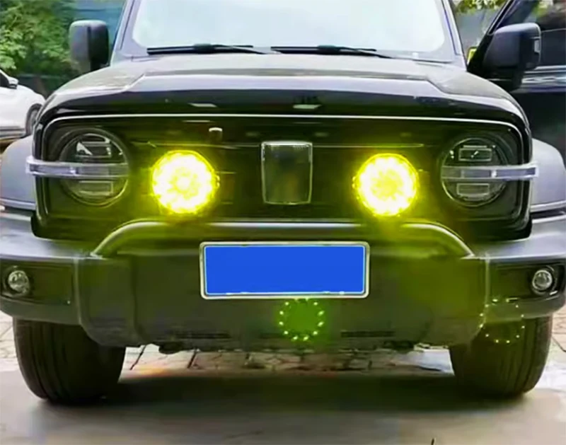 Off-Road Front Bar LED Spotlight, luz forte, super brilhante, feixe alto, luz da arma, apto para tanque 300 laser, 5 em, 7 em