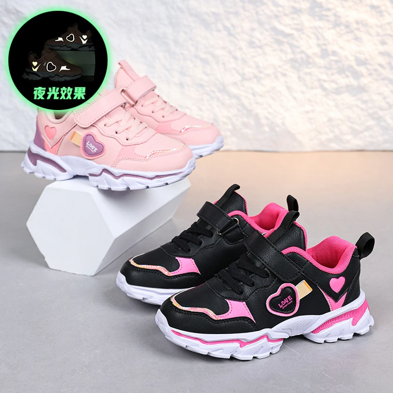 Girls Luminous Heart Pattern Sneakers Kids Casual Running Shoes With Glow The Dark Design In Pink And Black For School Outdoor