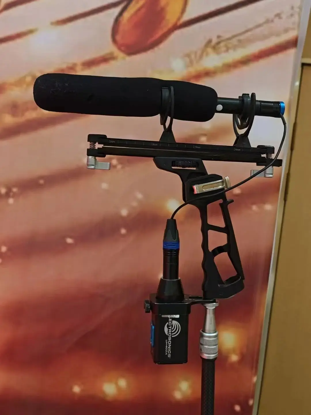 

Аудиокабель XLR 3-контактный на низкопрофильный гнездо XLR NEUTRIK для микрофона Lectrosonics