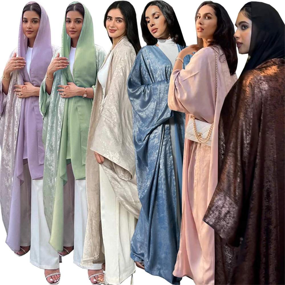 

Muslim Women's Shiny Abaya Loose Fit Long Robe for Islamic Fashion in Middle Eastern and Gulf Regions Soft Fabric for Daily Wear